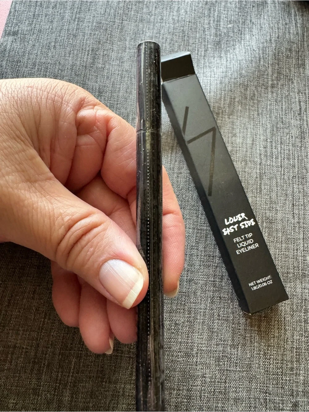 LOWER EAST SIDE Felt Tip Liquid Eyeliner - Black